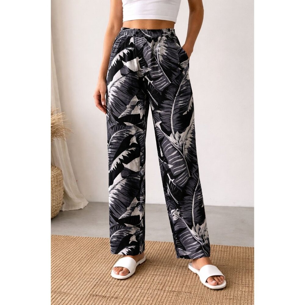 NWT $1665 Dolce & Gabbana Silk Monochrome Leaf Tropical Trouser Black Size US 0